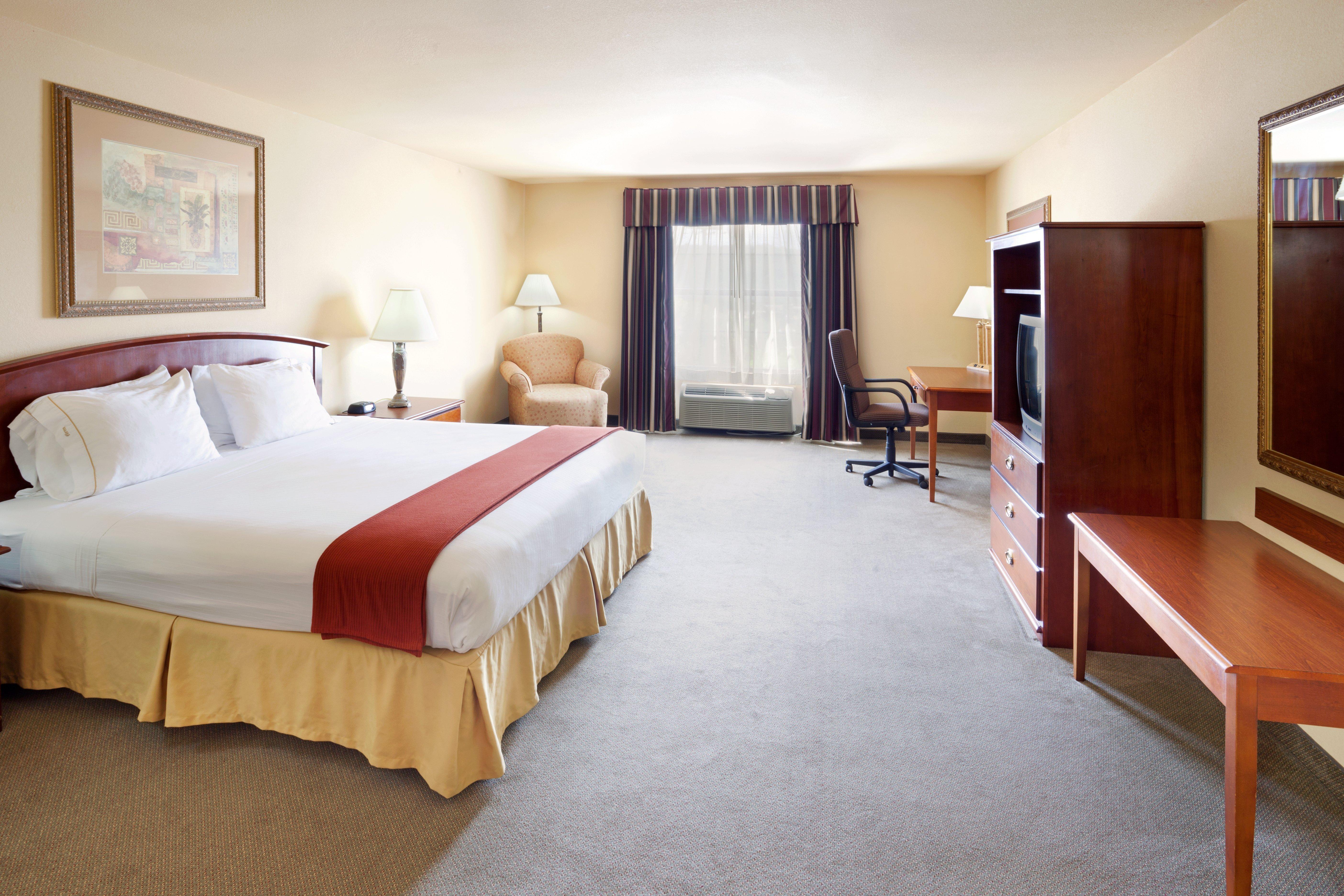 Holiday Inn Express & Suites קרוויל מראה חיצוני תמונה